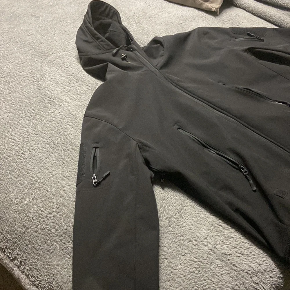 Jacket - Picture 3 of 5